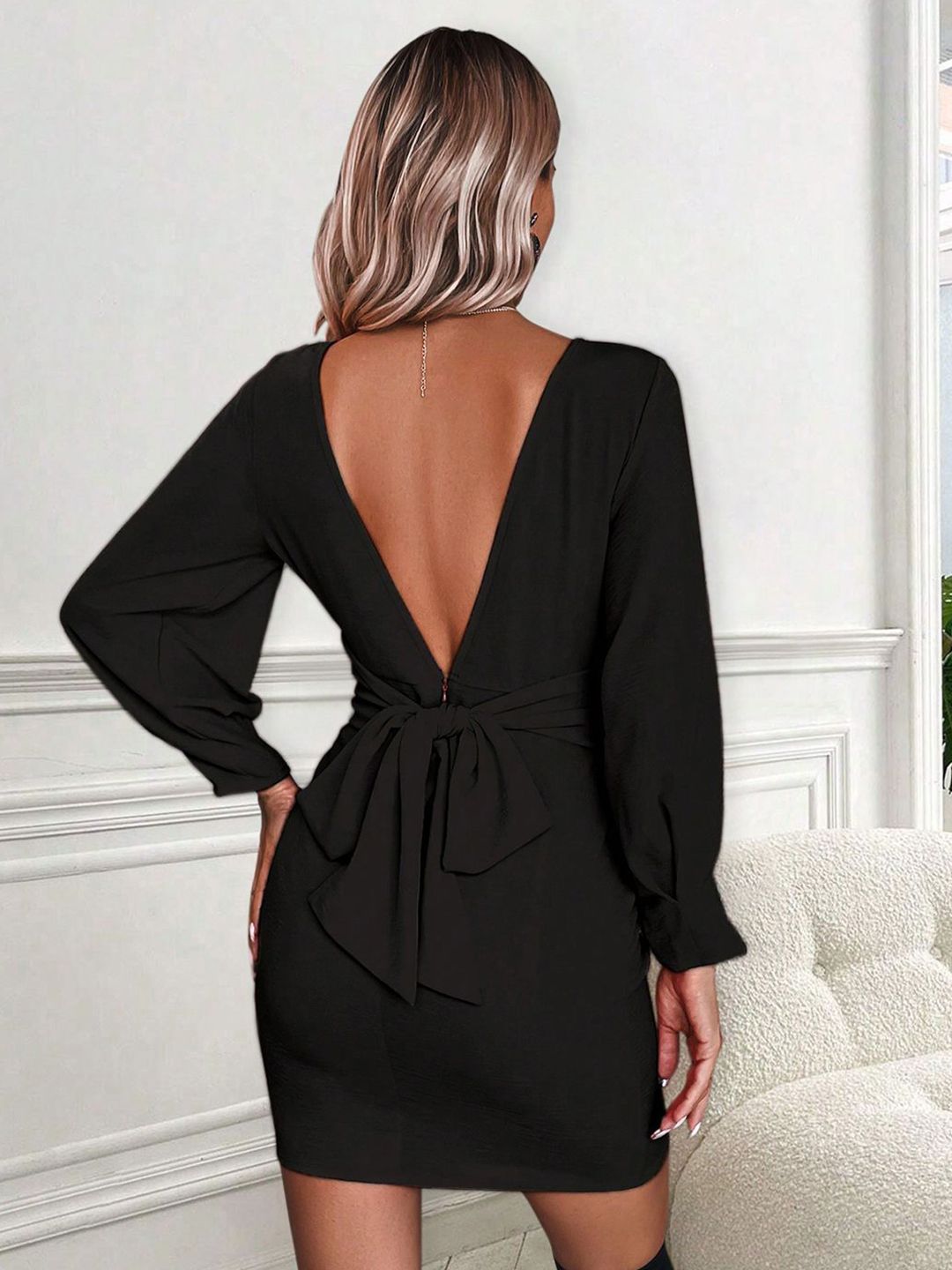 Kotty Solid Bishop Sleeves Sheath Dress