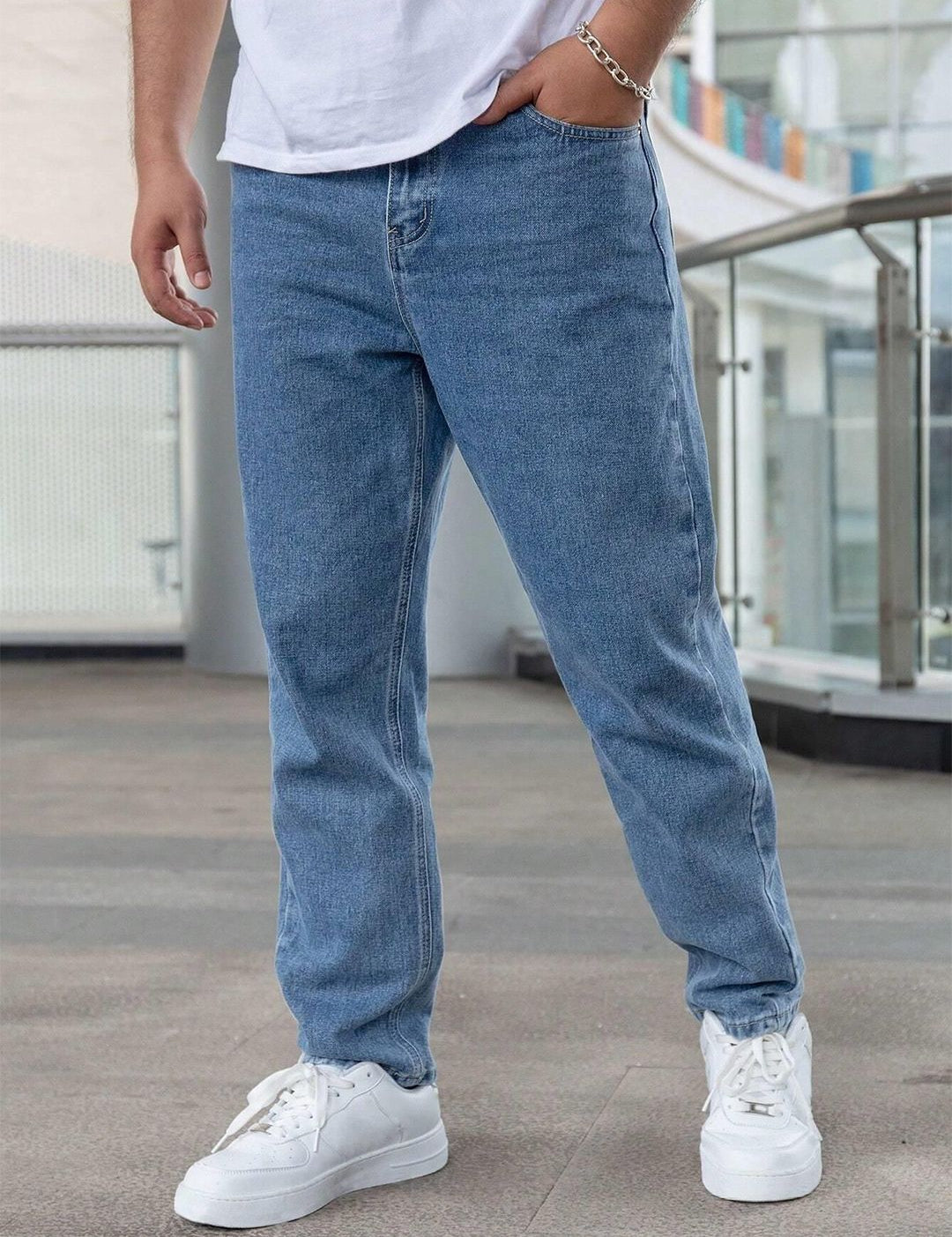 Kotty Men Straight Fit Low-Rise Stretchable Jeans
