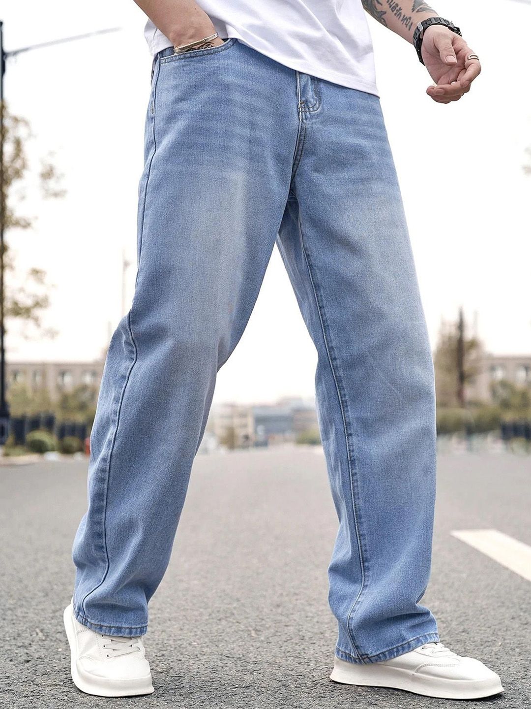 Kotty Men Regular Fit Low-Rise Light Fade Stretchable Jeans