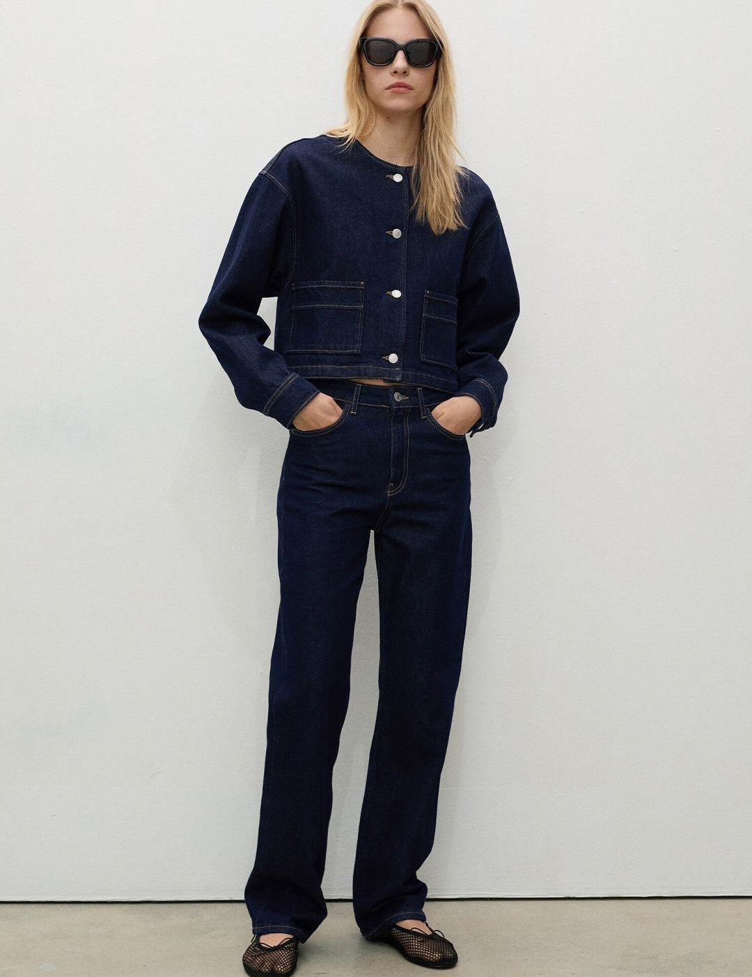 Kotty Women Straight Fit High-Rise Jeans