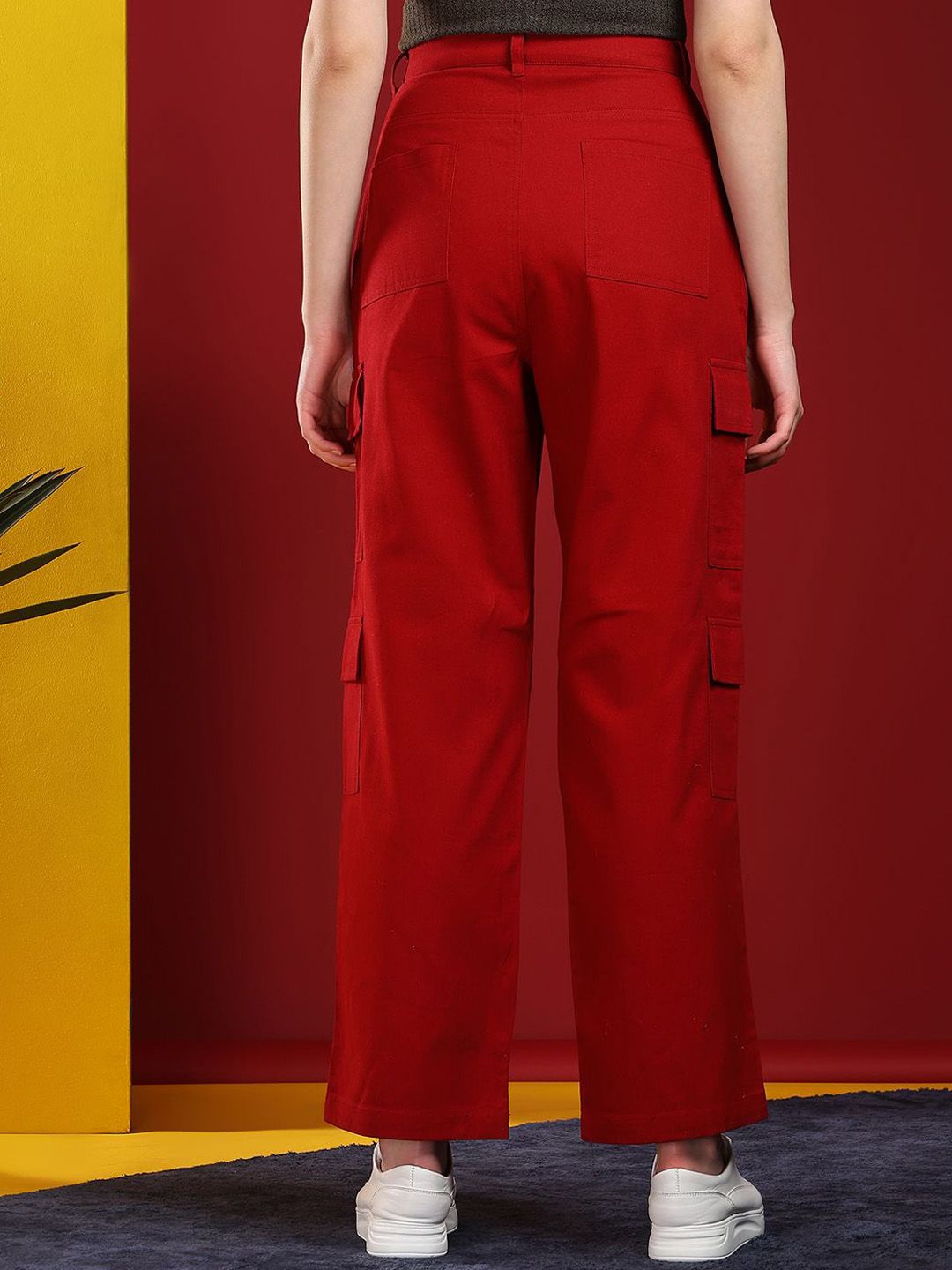 Kotty Women Jean Straight Fit High-Rise Stretchable Cargo Jeans