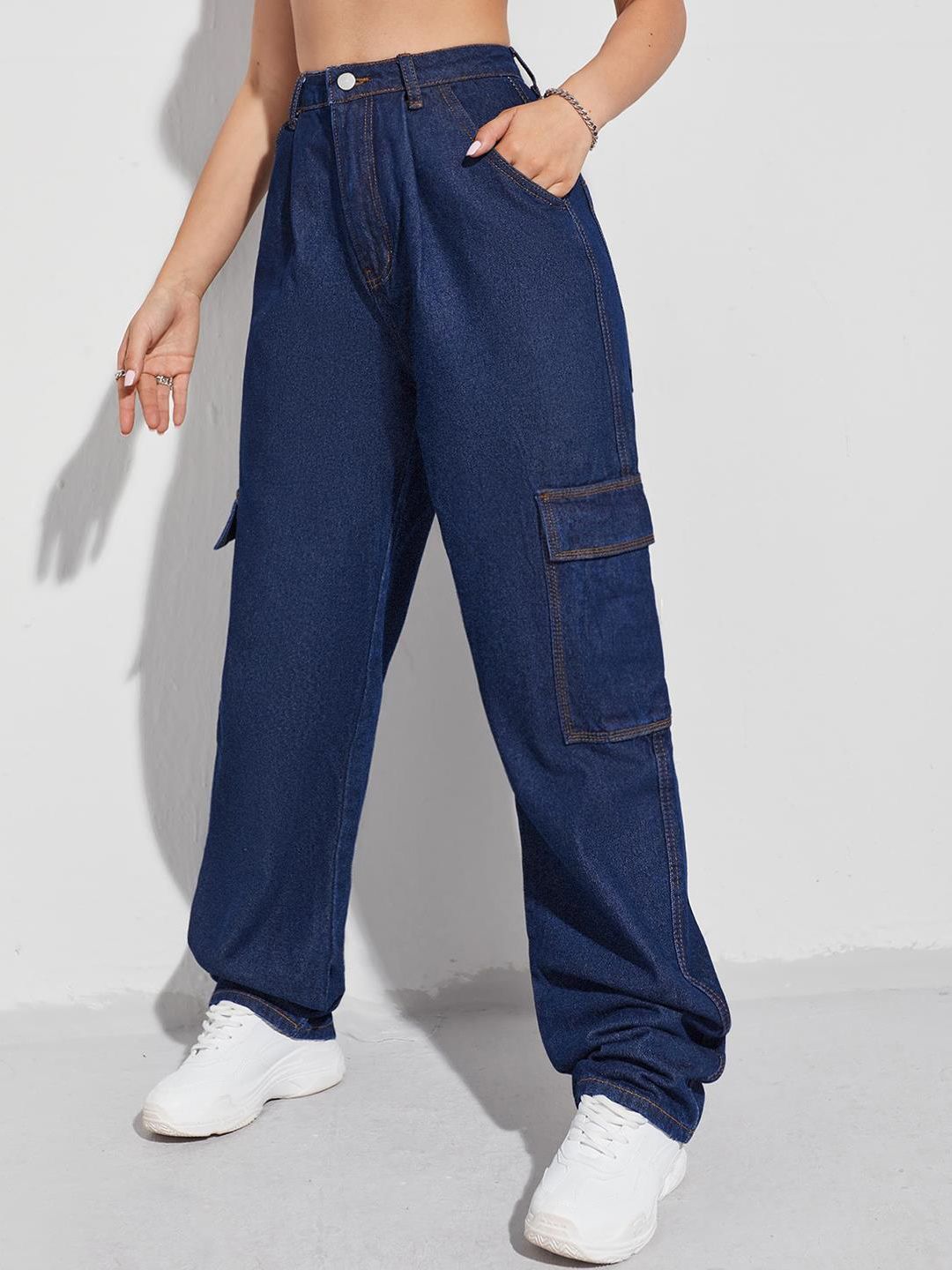 Kotty Women Straight Fit High-Rise Stretchable Jeans