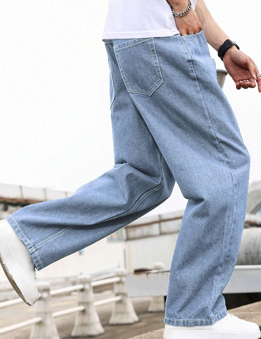 Kotty Men Regular Fit Low-Rise Clean Look Stretchable Jeans