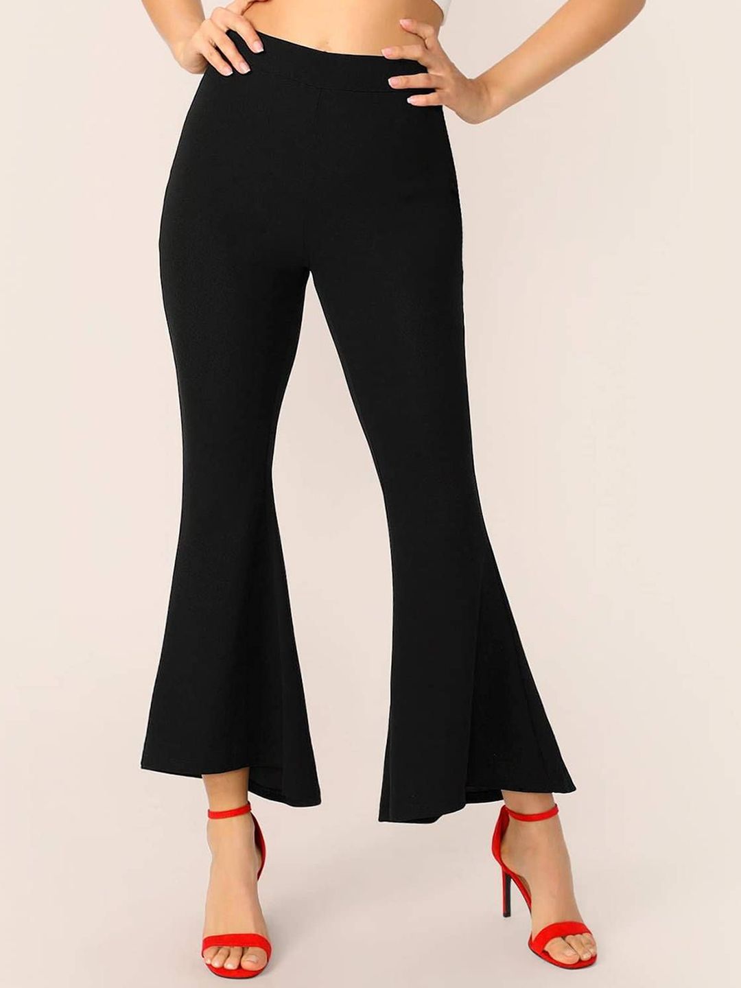 Kotty Women Solid Relaxed High-Rise Trousers