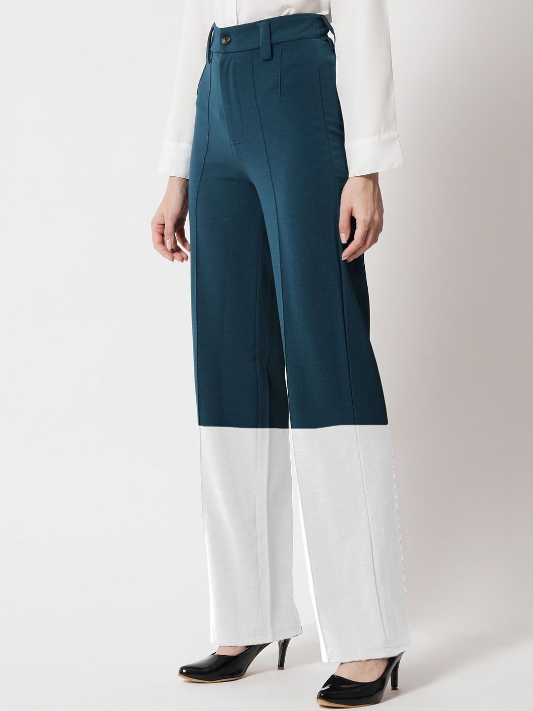 Kotty Women Colourblocked Relaxed Straight Leg Straight Fit High-Rise Easy Wash Trousers