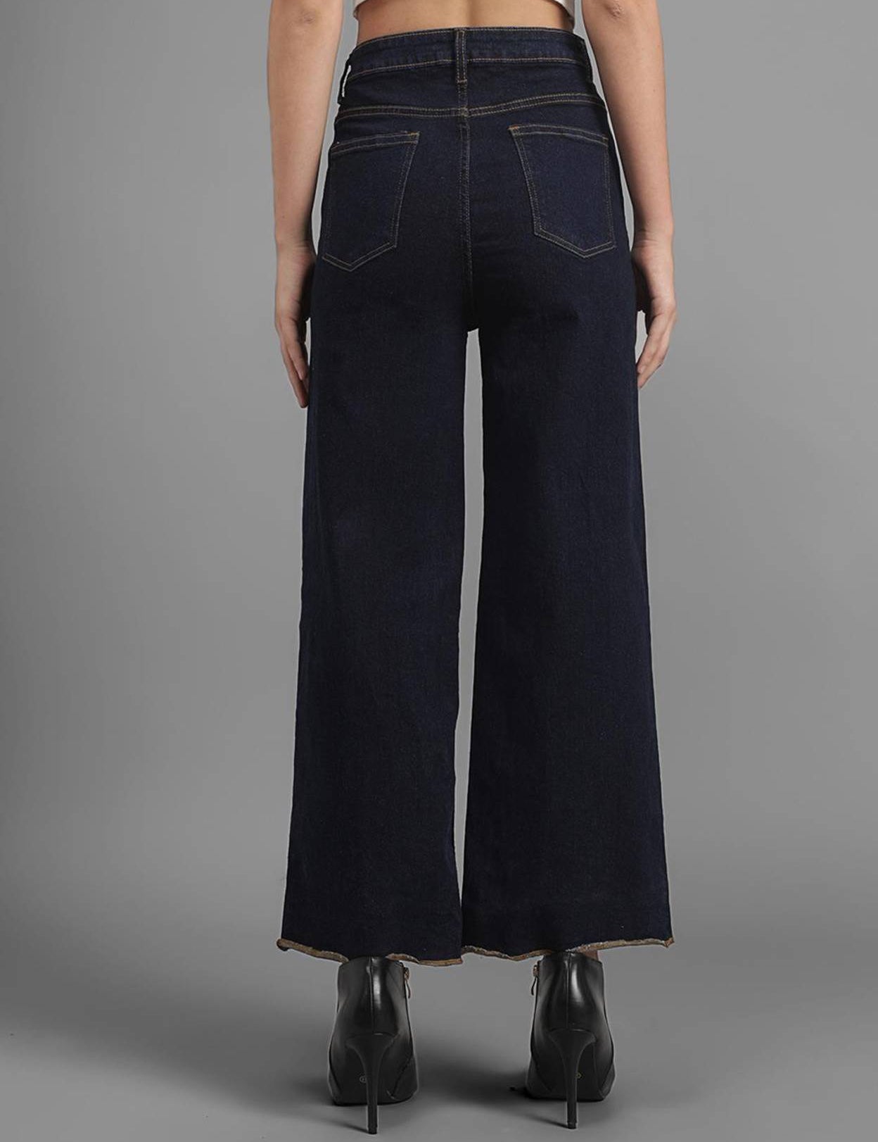 FlaredWomenBlueJeans-3_jpg.jpg