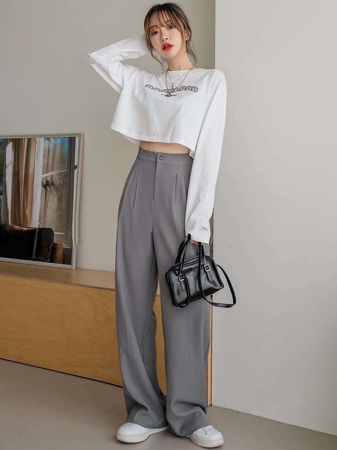 Kotty Women Relaxed Straight Leg Straight Fit High-Rise Easy Wash Trousers