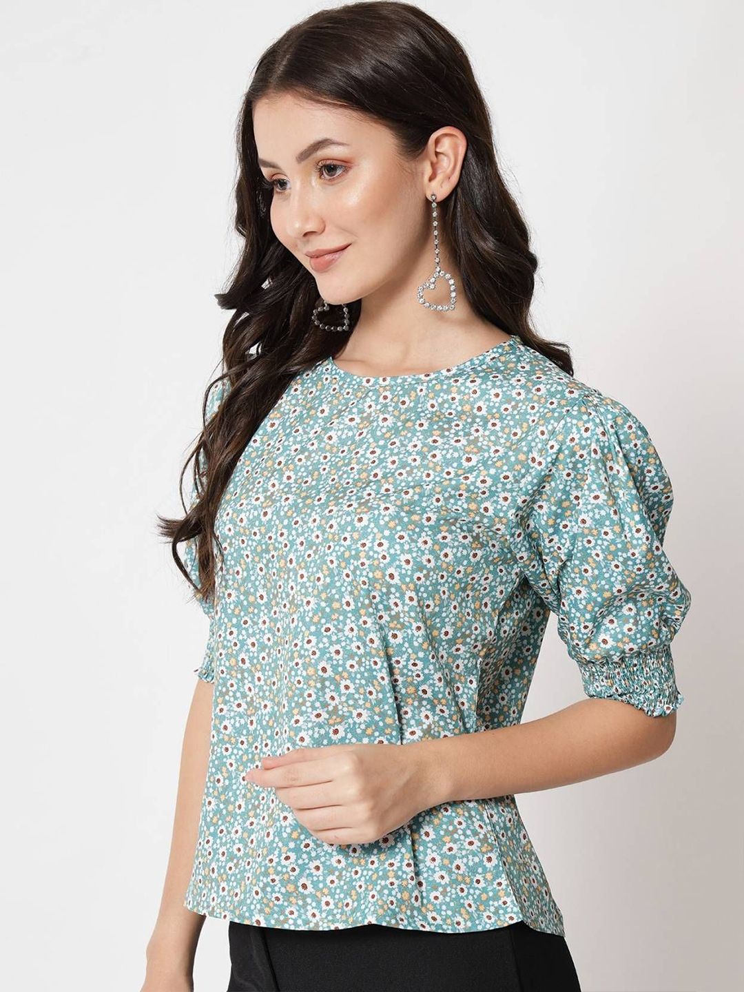 Kotty  Women Floral Printed Puff Sleeve Top