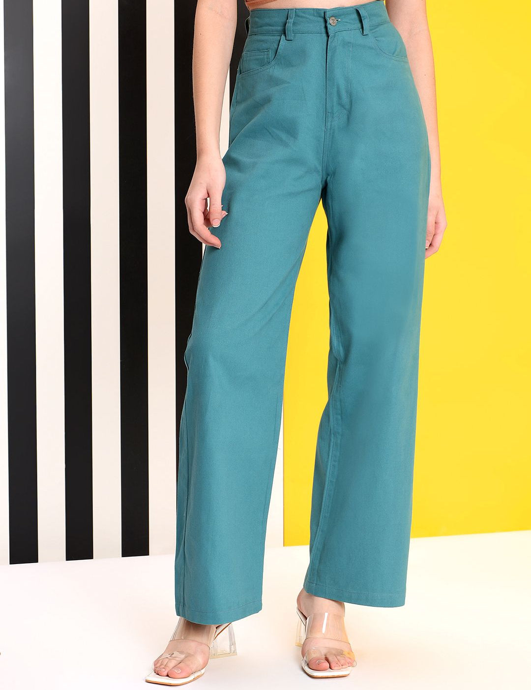 Kotty Women Jean Straight Fit High-Rise Stretchable Jeans