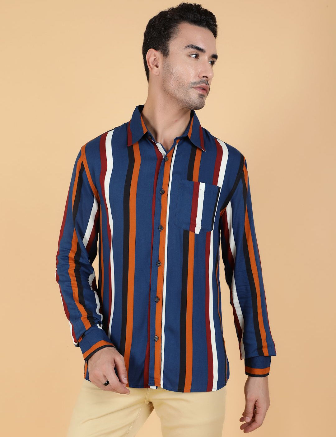 Kotty Men Relaxed Spread Collar Graphic Printed Casual Shirt