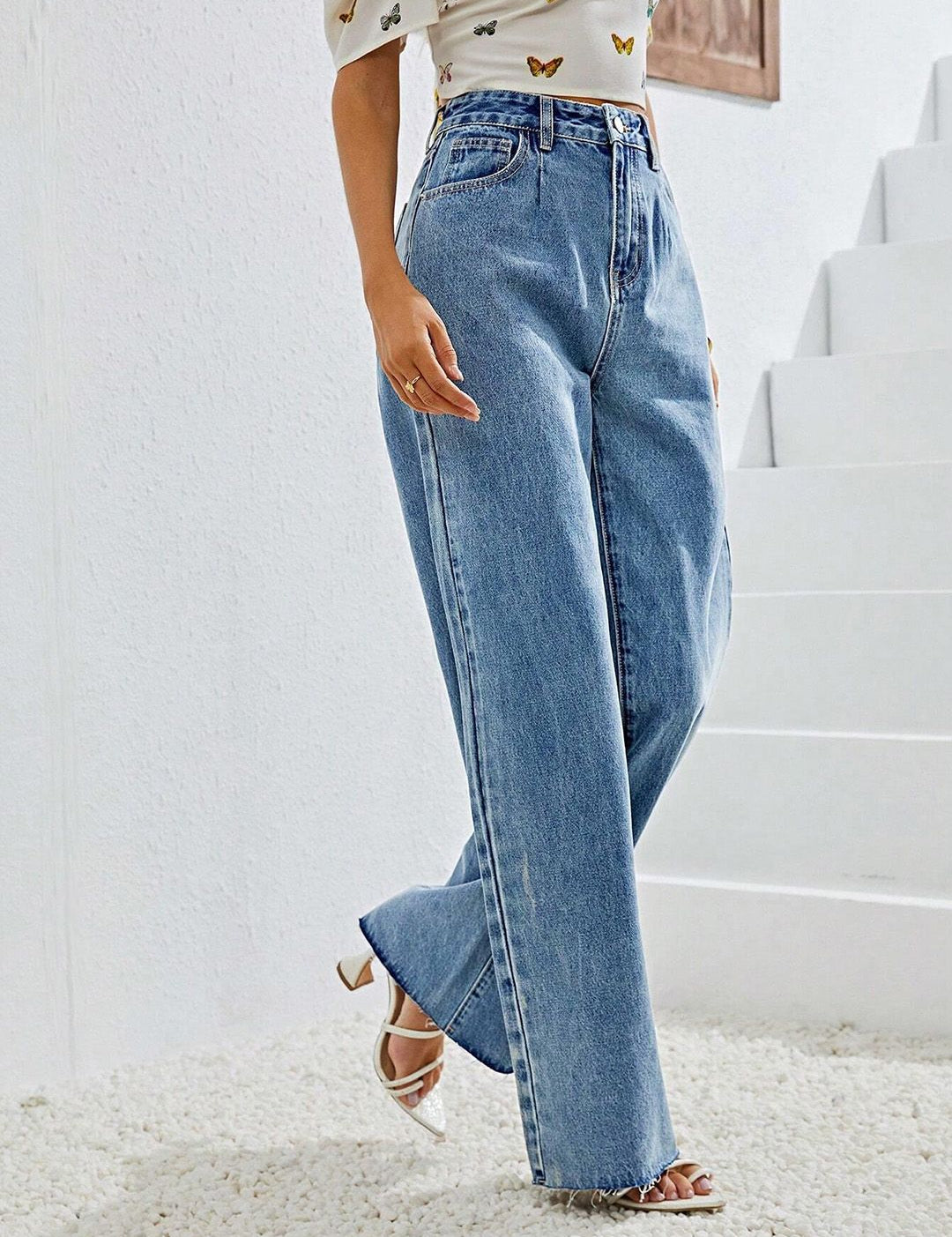 Kotty Women Flared High-Rise Stretchable Jeans