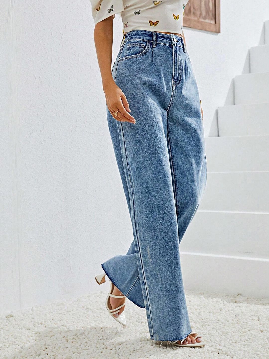 Kotty Women Flared High-Rise Stretchable Jeans