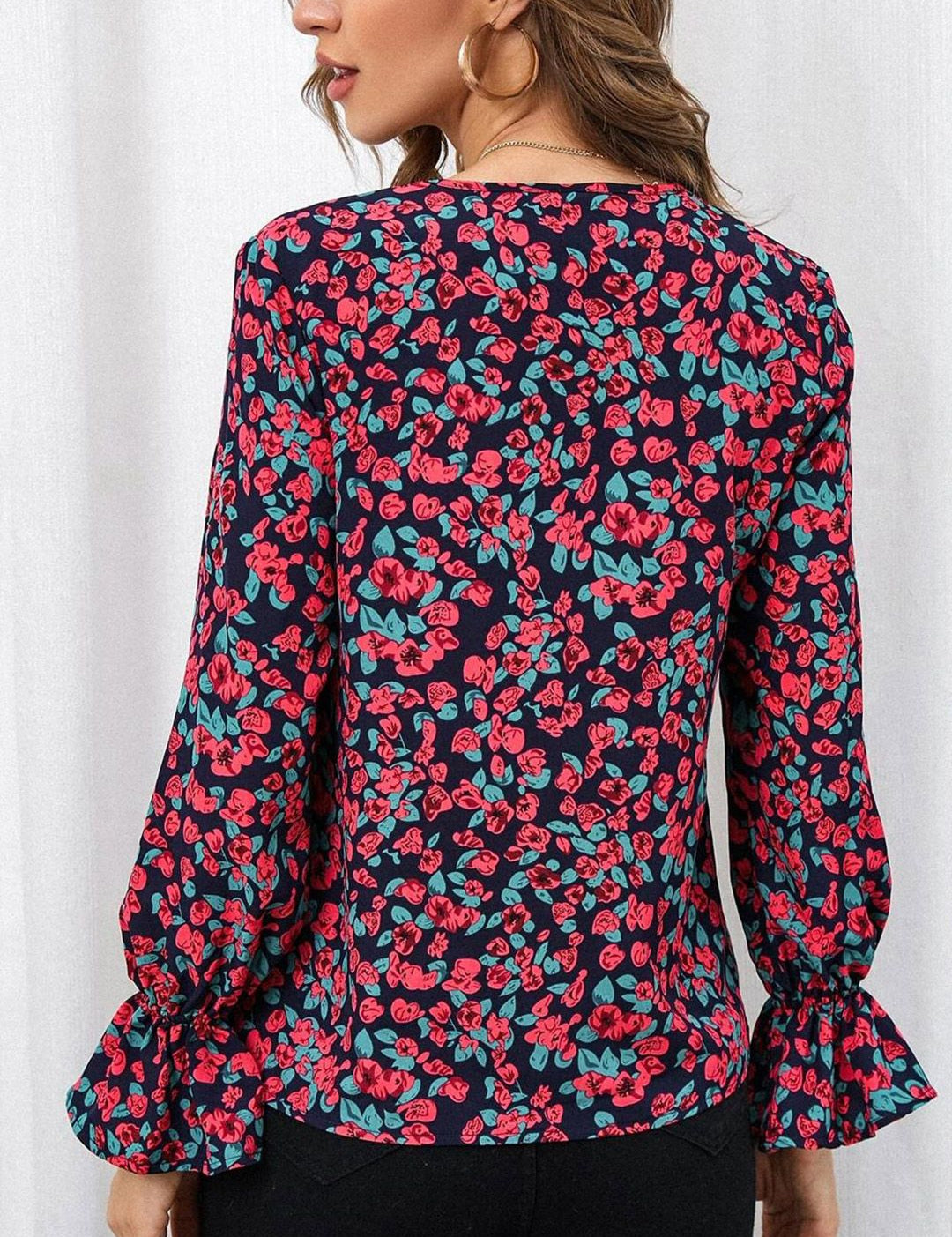 Kotty Floral Print Bell Sleeve Crepe Top