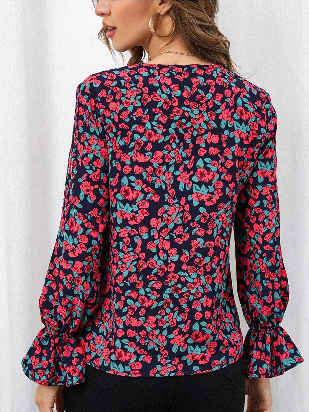 Kotty Floral Print Bell Sleeve Crepe Top