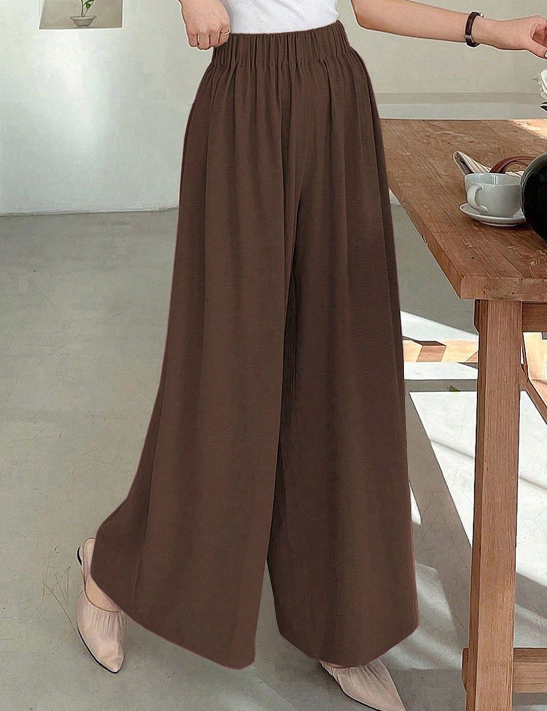 Kotty Women Relaxed Straight Leg Loose Fit High-Rise Wrinkle Free Trousers