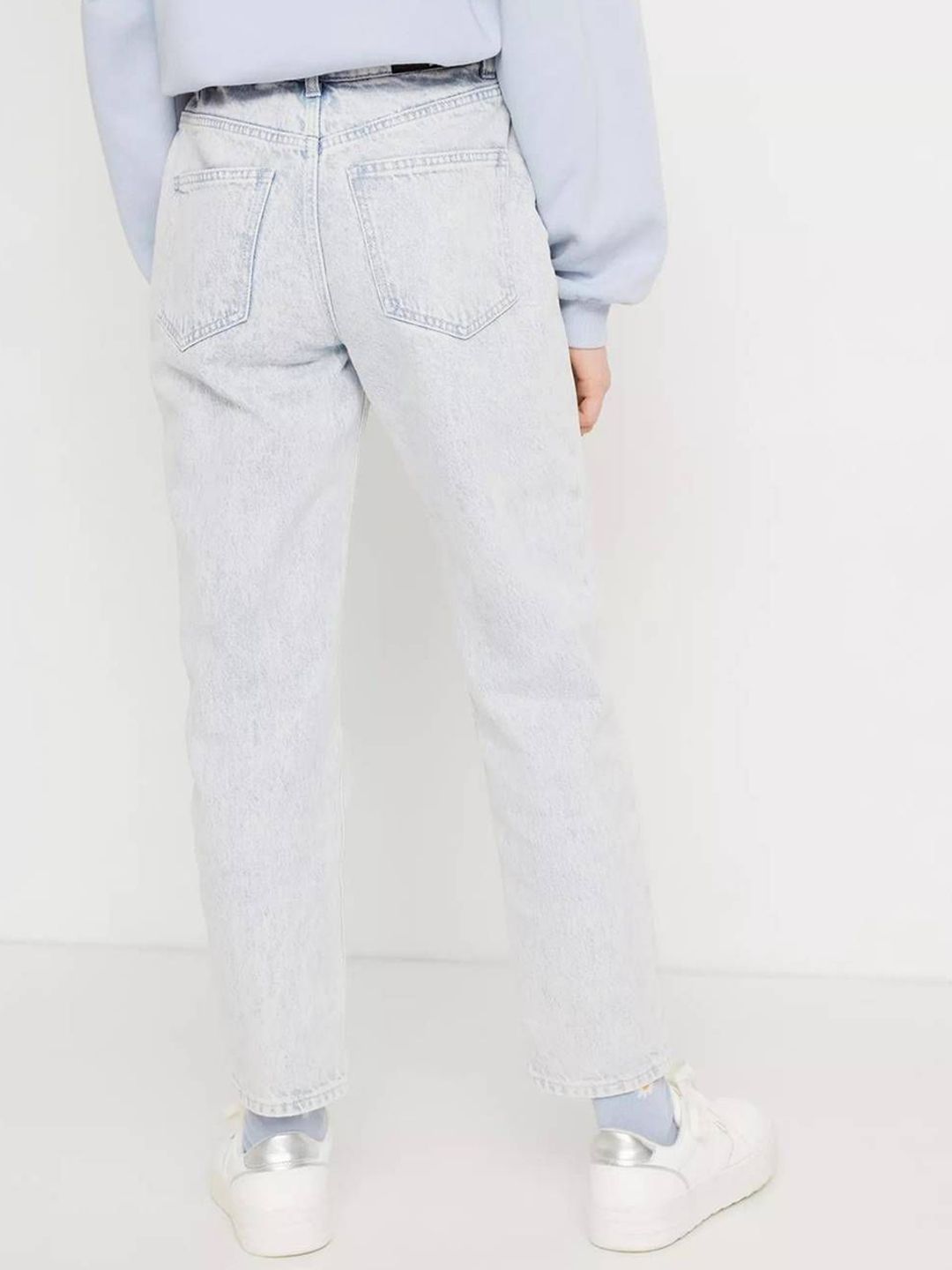 Kotty Girls Straight Fit High-Rise Stretchable Jeans