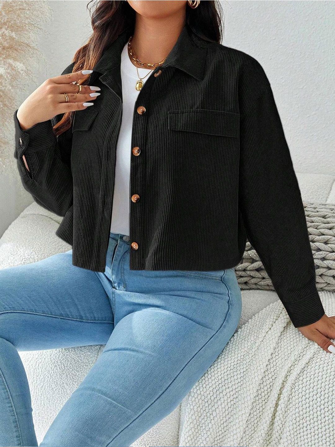 CURVE BY KOTTY Women Solid Spread Collar Regular Fit Casual Shirt