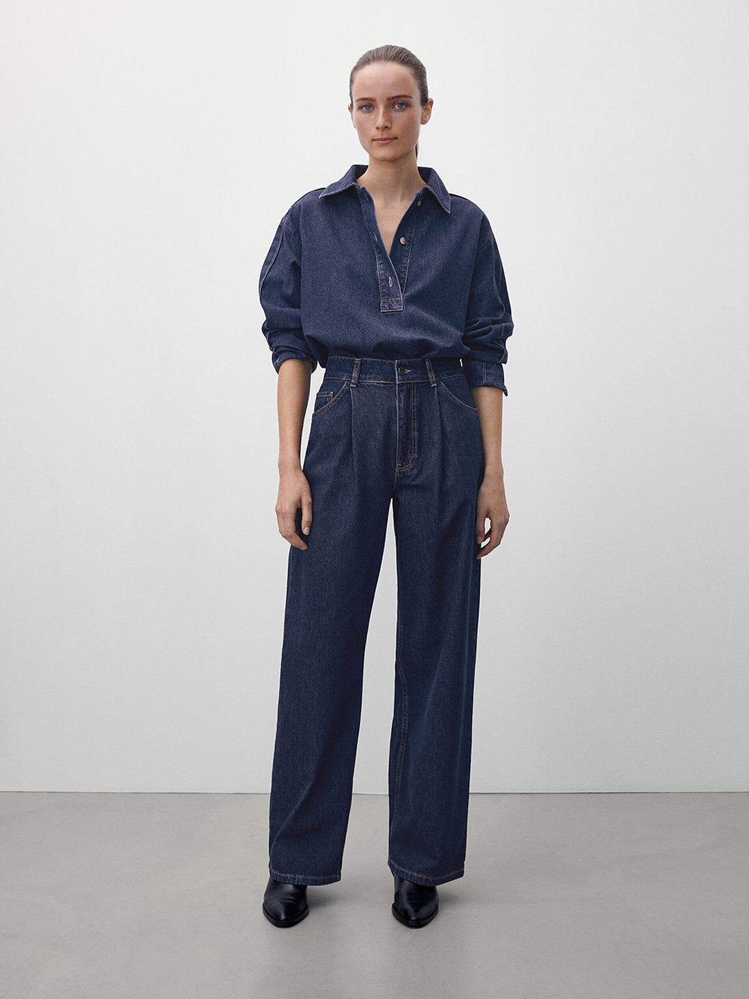 Kotty Women Straight Fit High-Rise Stretchable Jeans