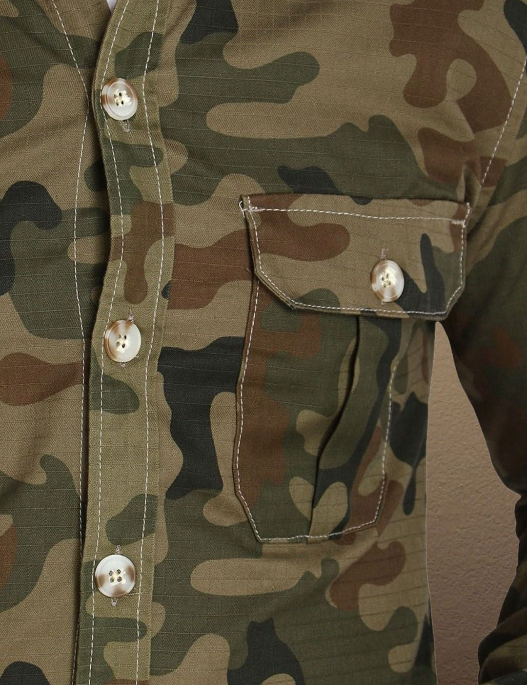 Kotty Men Spread Collar Camouflage Printed Denim Jacket