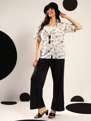 Kotty Women Relaxed Fit Conversational Printed Spread Collar Casual Shirt