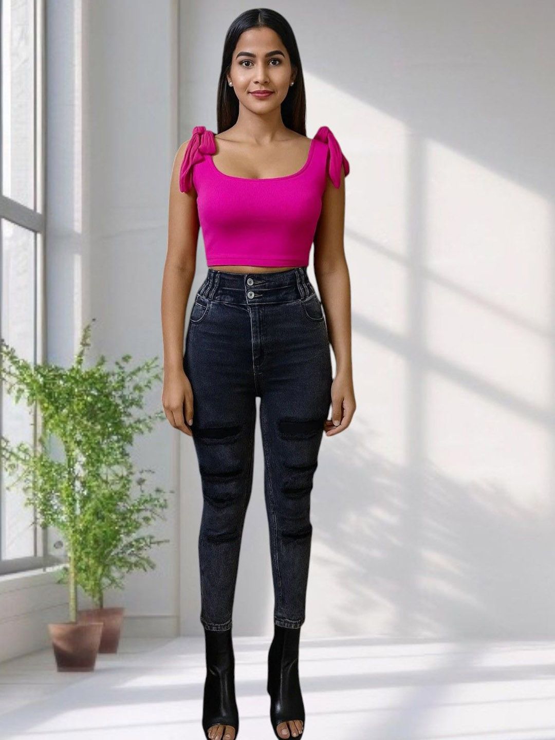 Kotty Women Skinny Fit High-Rise Mildly Distressed Light Fade Stretchable Jeans