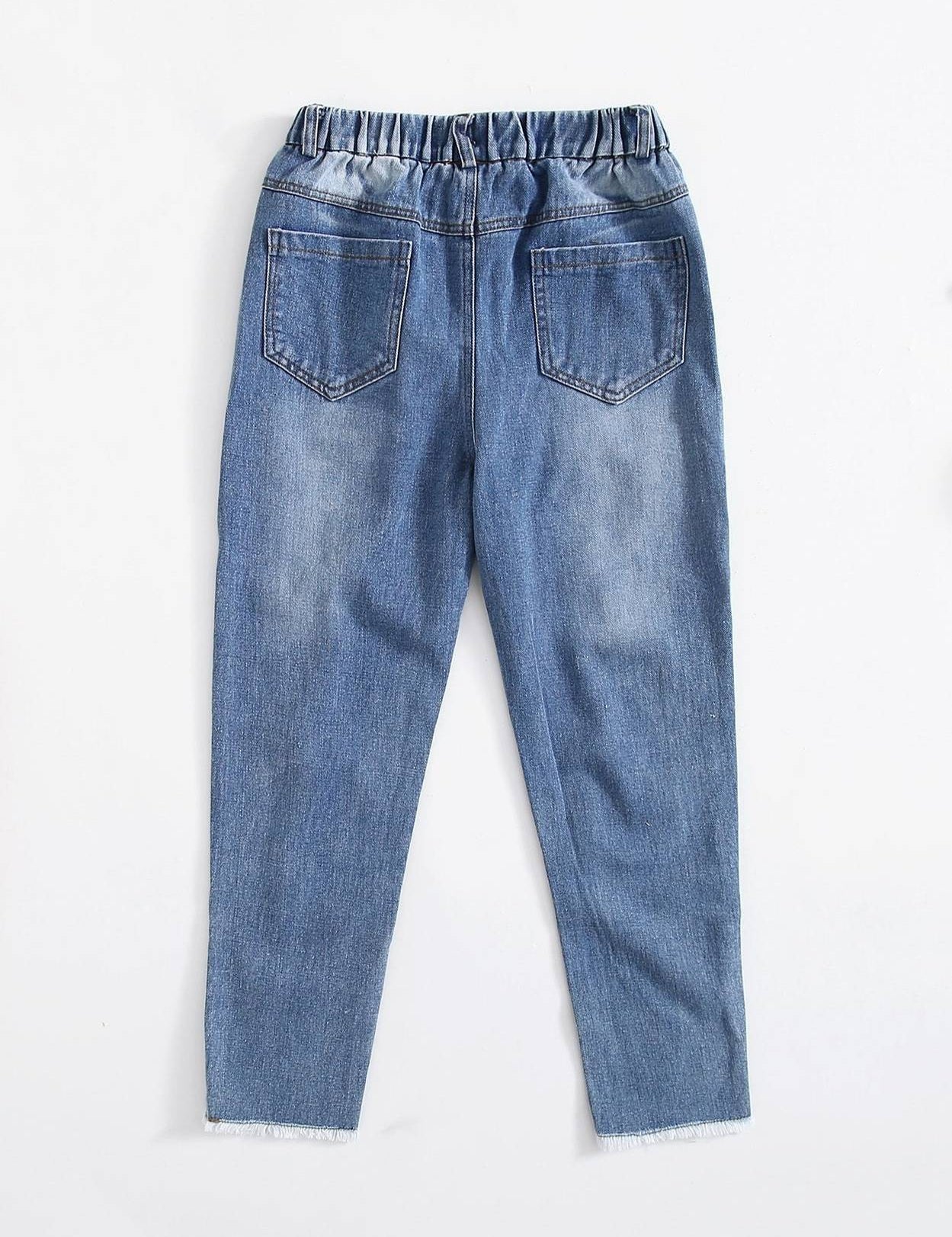 GirlsRegularMidRiseBlueJeans-3_jpg_5085a00e-a6f0-40ae-8986-497437e20560.jpg