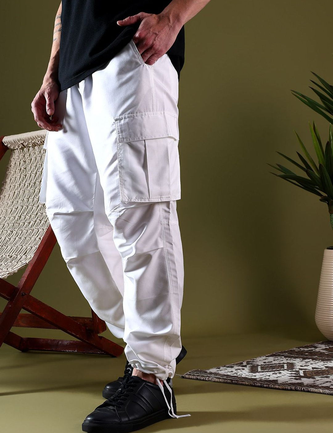 Kotty Men Relaxed Easy Wash Cargos Trousers