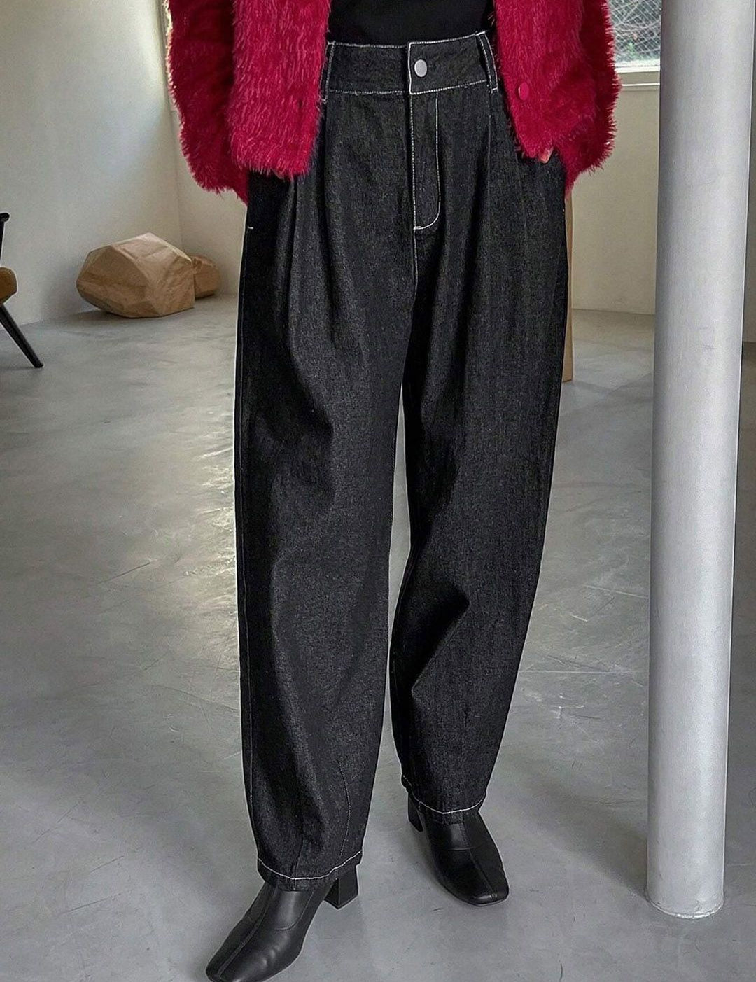 Kotty Women Straight Fit High-Rise Stretchable Jeans