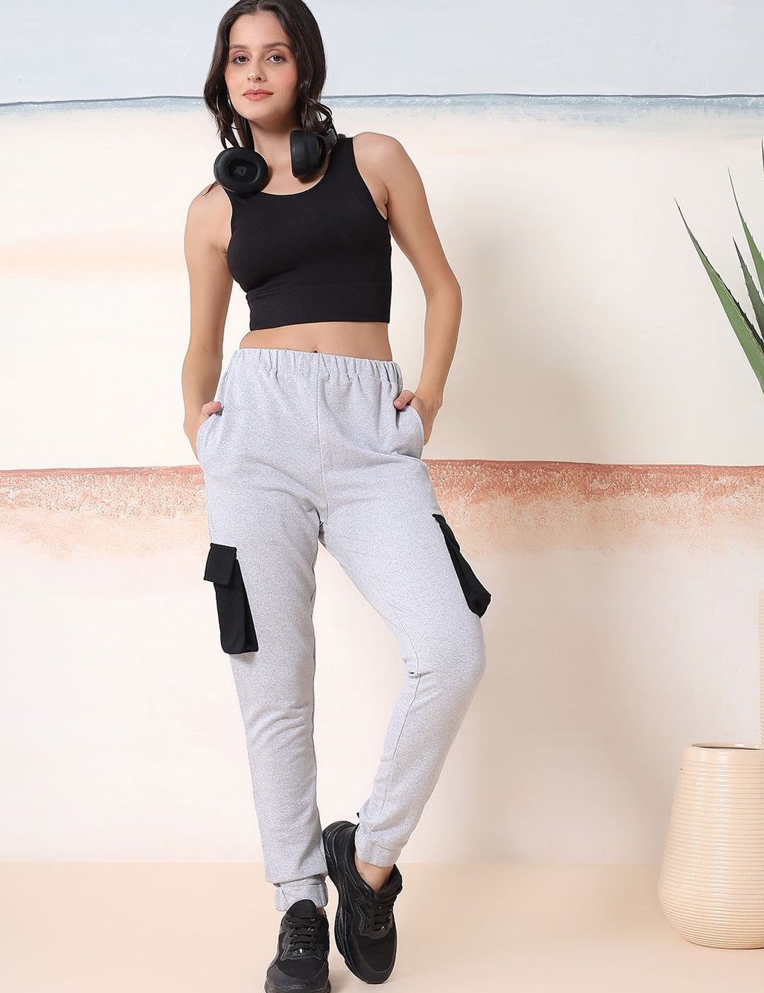 Kotty Women Mid Rise Relaxed Fit Joggers