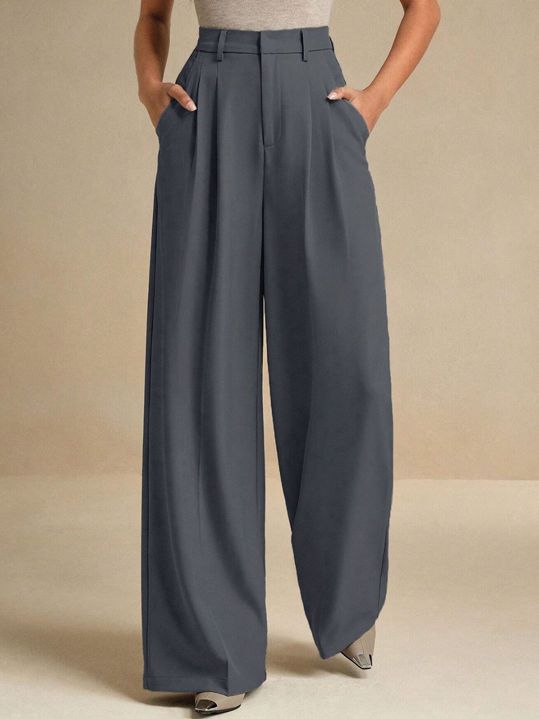 Kotty Women Relaxed Fit High-Rise Trousers