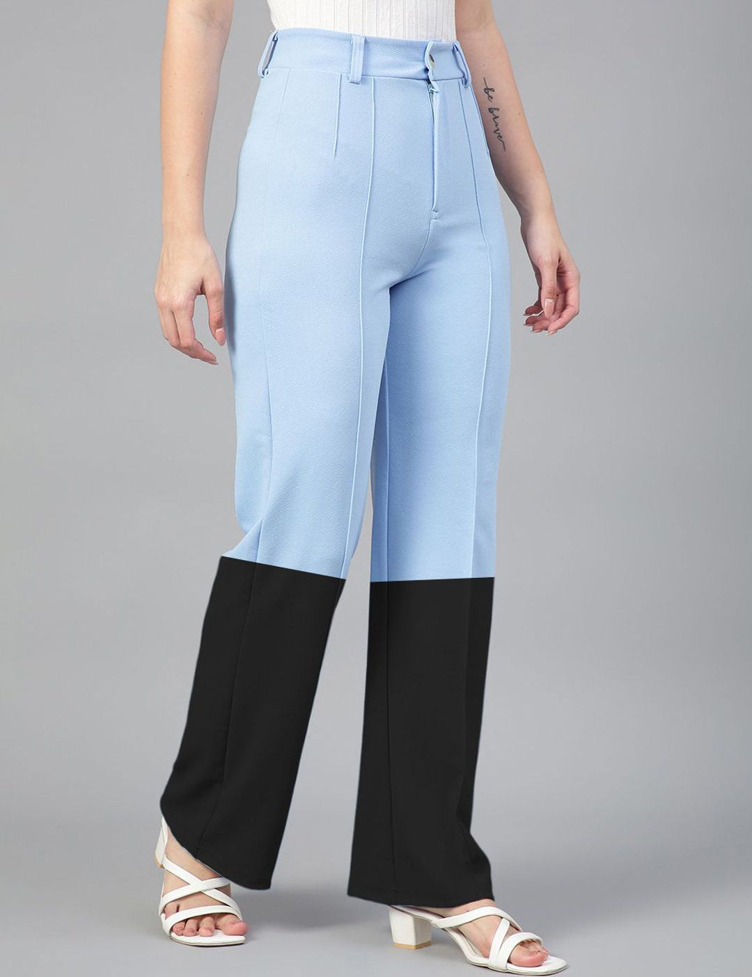 Kotty Women Colourblocked High-Rise Pleated Regular Trousers