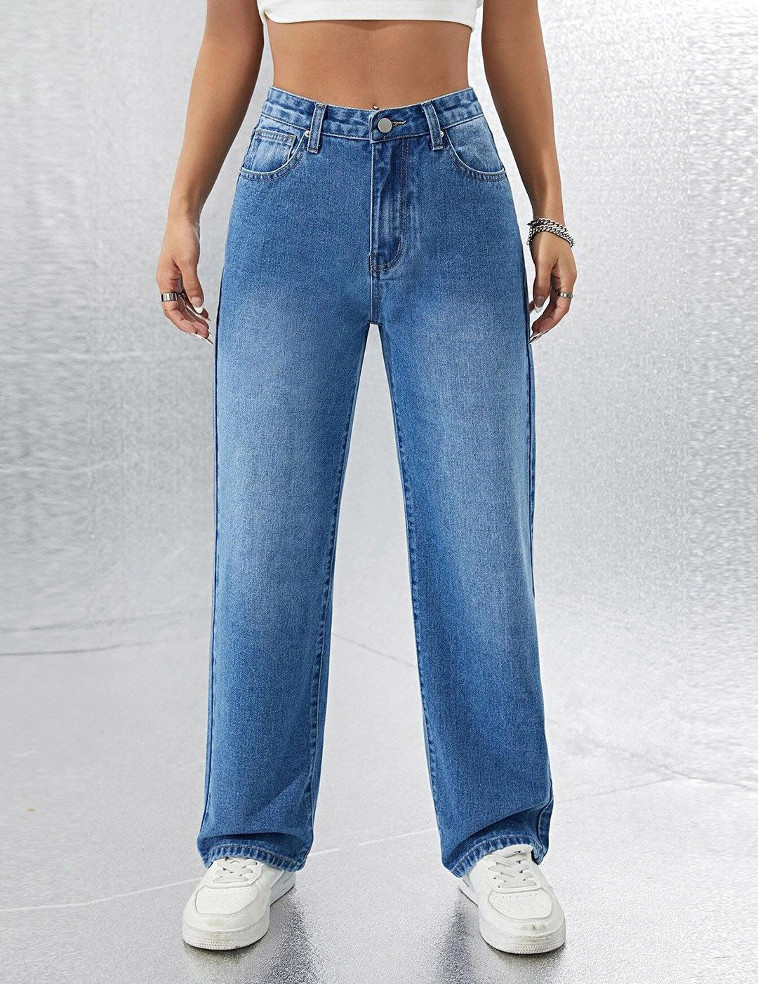 Kotty Women Straight Fit High-Rise Stretchable Jeans