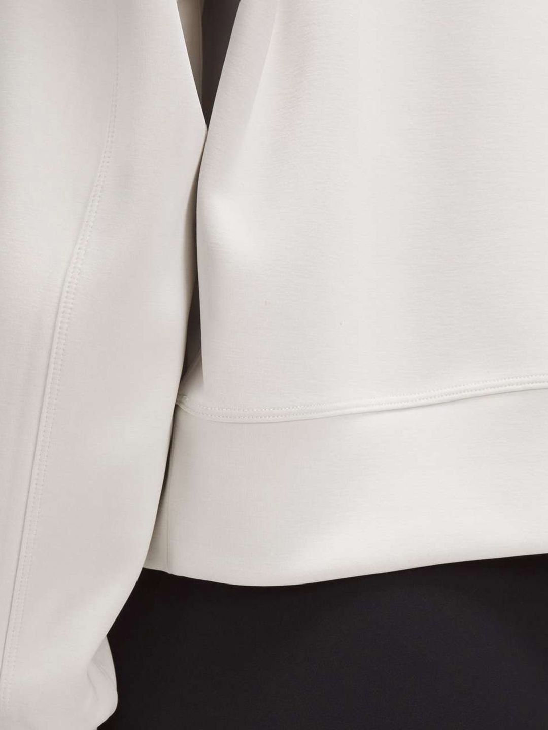 Kotty Women Round Neck Sweatshirt