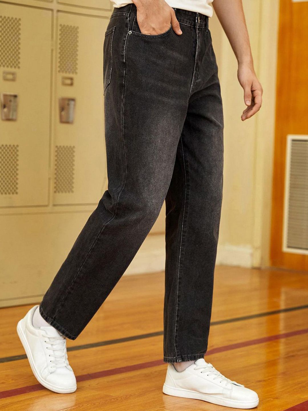 Kotty Men Slim Fit Light Fade Stretchable Jeans