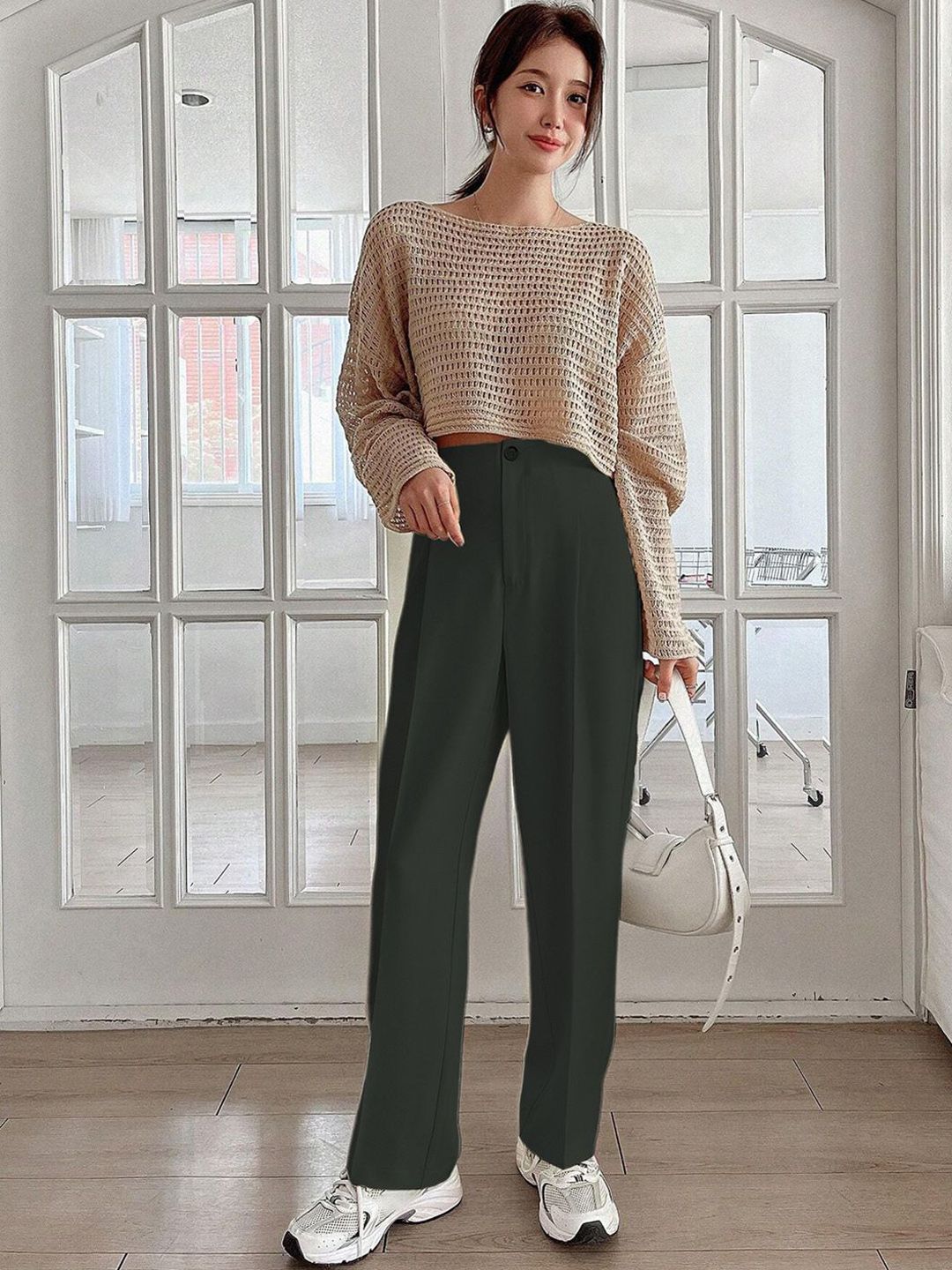 Kotty Women Relaxed Straight Leg High-Rise Cotton Trousers