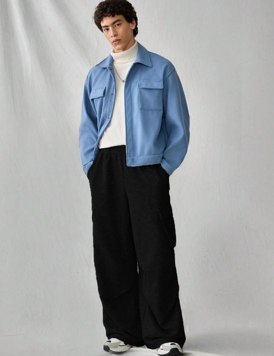 Kotty Men Relaxed Fit Mid-Rise Cotton Cargo Trousers