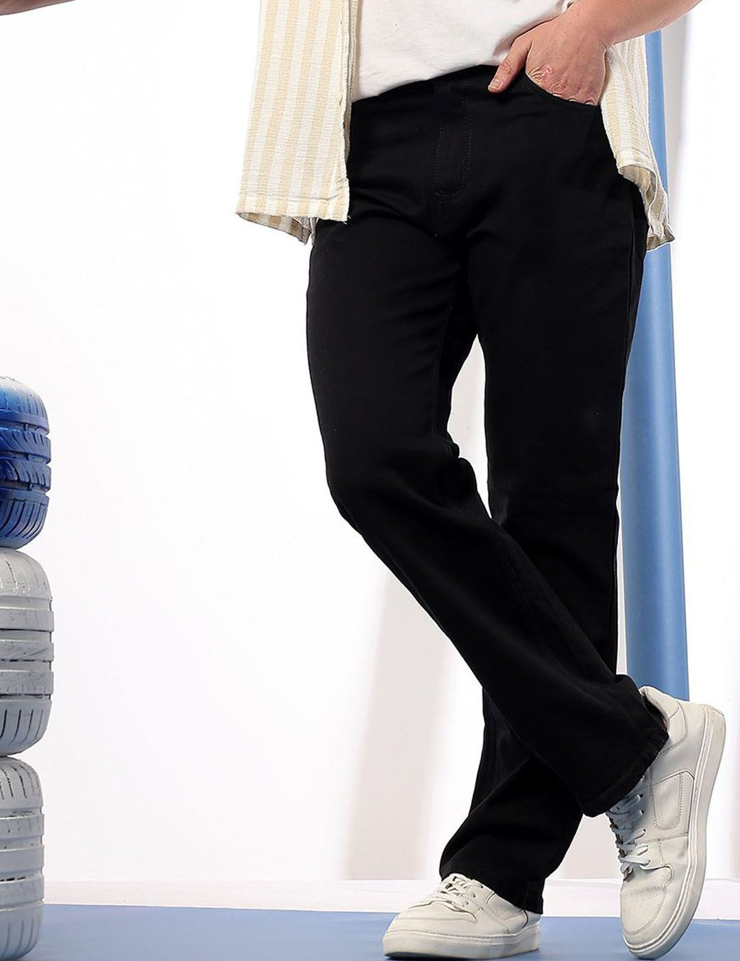 Kotty Men Comfort Fit Mid-Rise Stretchable Jeans