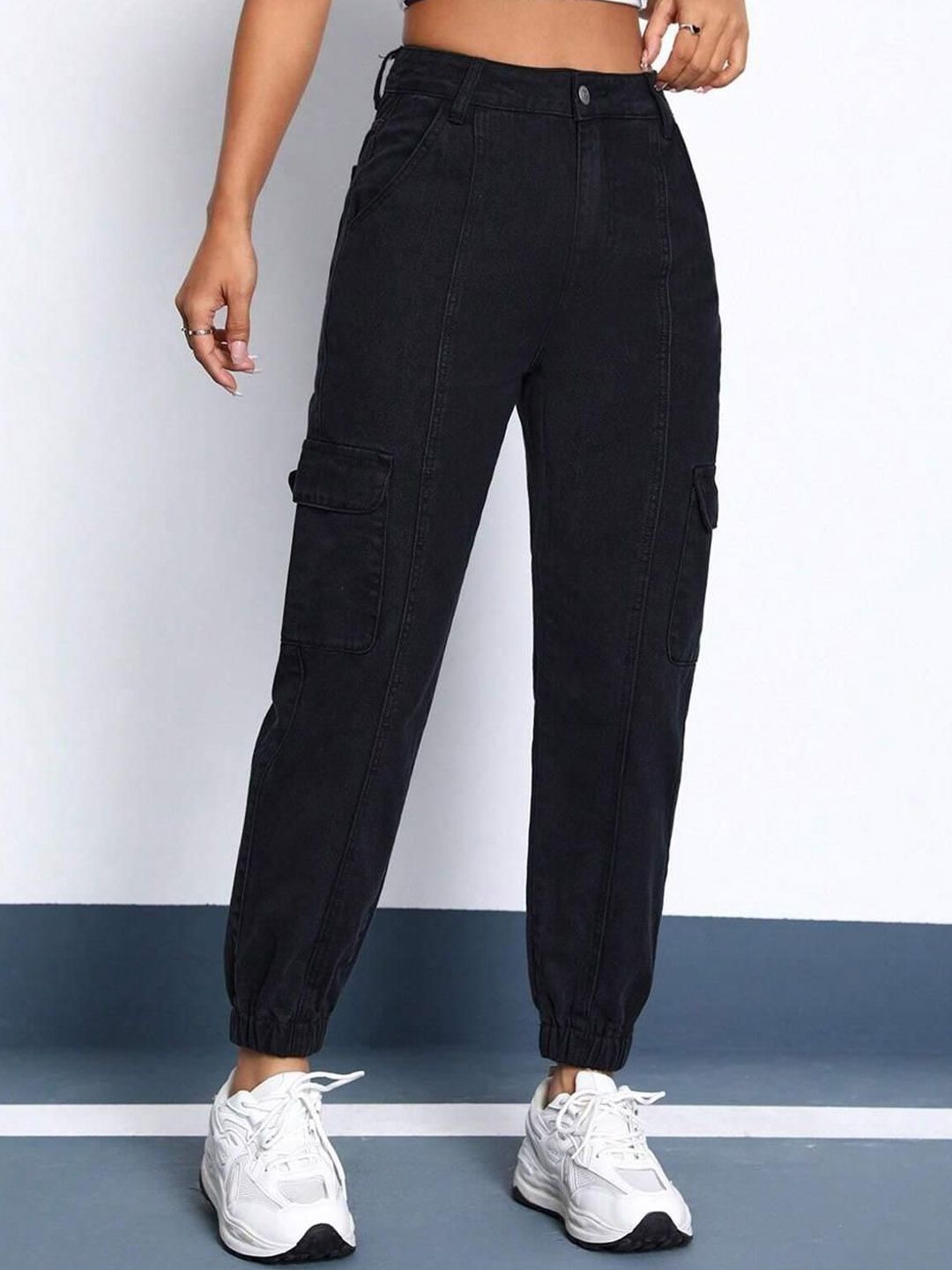 Kotty Women Black Cotton Straight Fit High-Rise Stretchable Jeans