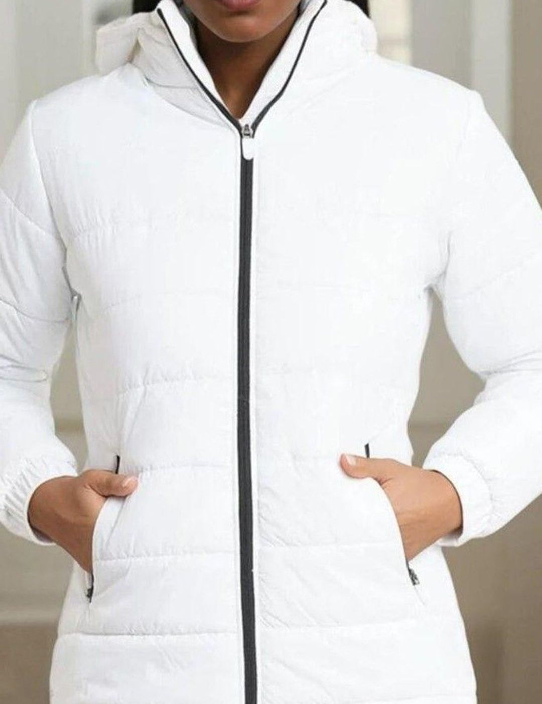 Kotty Women Hooded Solid Lightweight Puffer Jacket