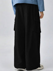 Kotty Men Relaxed Fit Mid-Rise Cotton Cargo Trousers