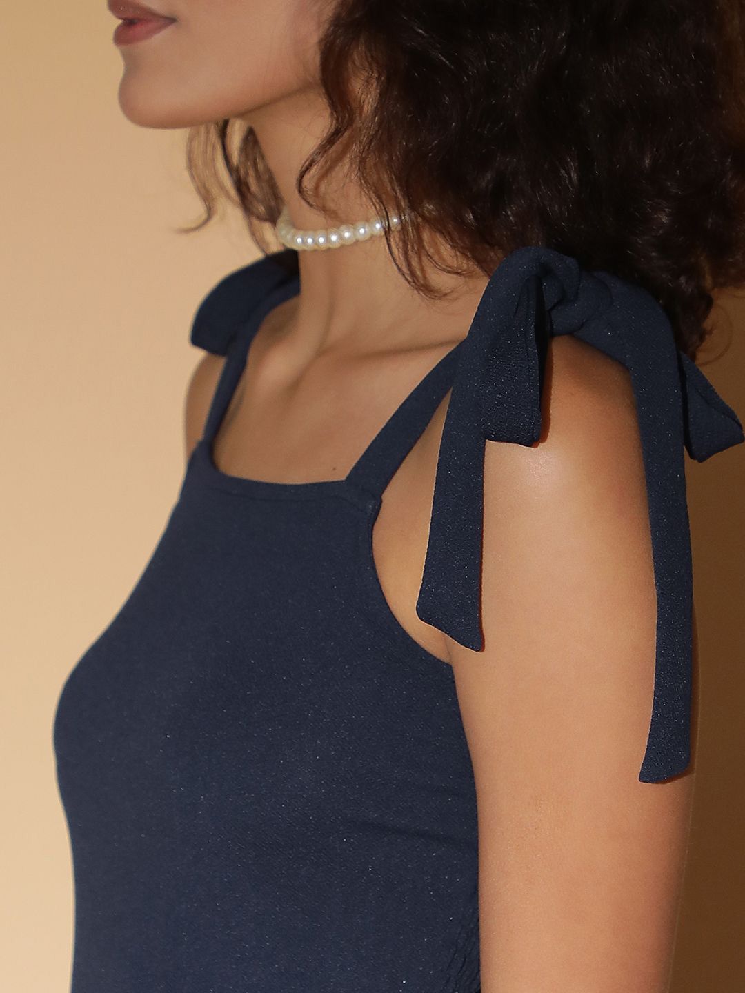 Kotty Women Solid A-Line Midi Dress