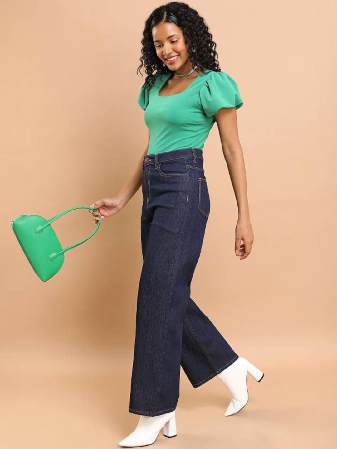 Kotty Women Straight Fit High-Rise Stretchable Jeans