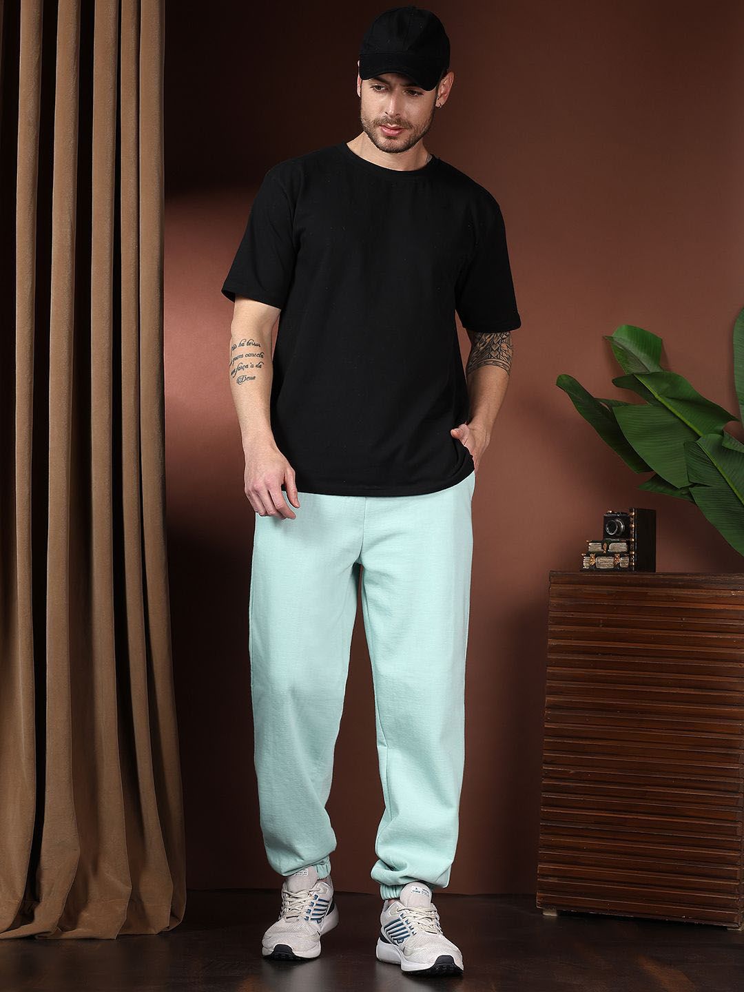  Kotty Men Mid Rise Track Pant
