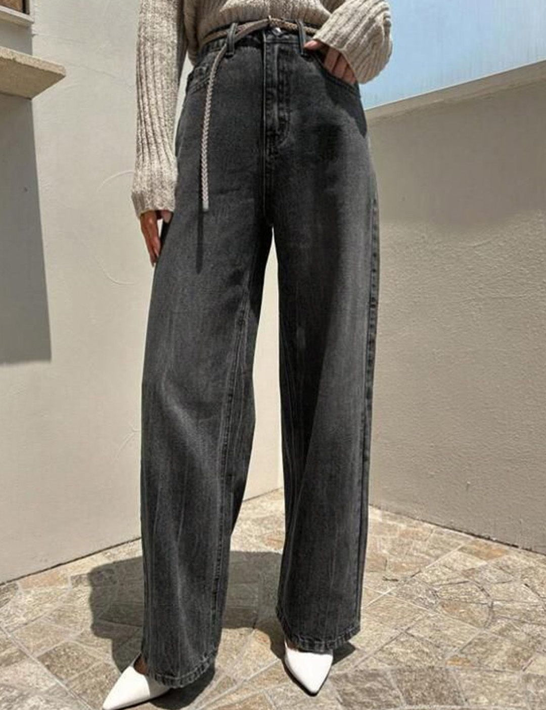 Kotty Women Jean Straight Fit High-Rise Stretchable Jeans