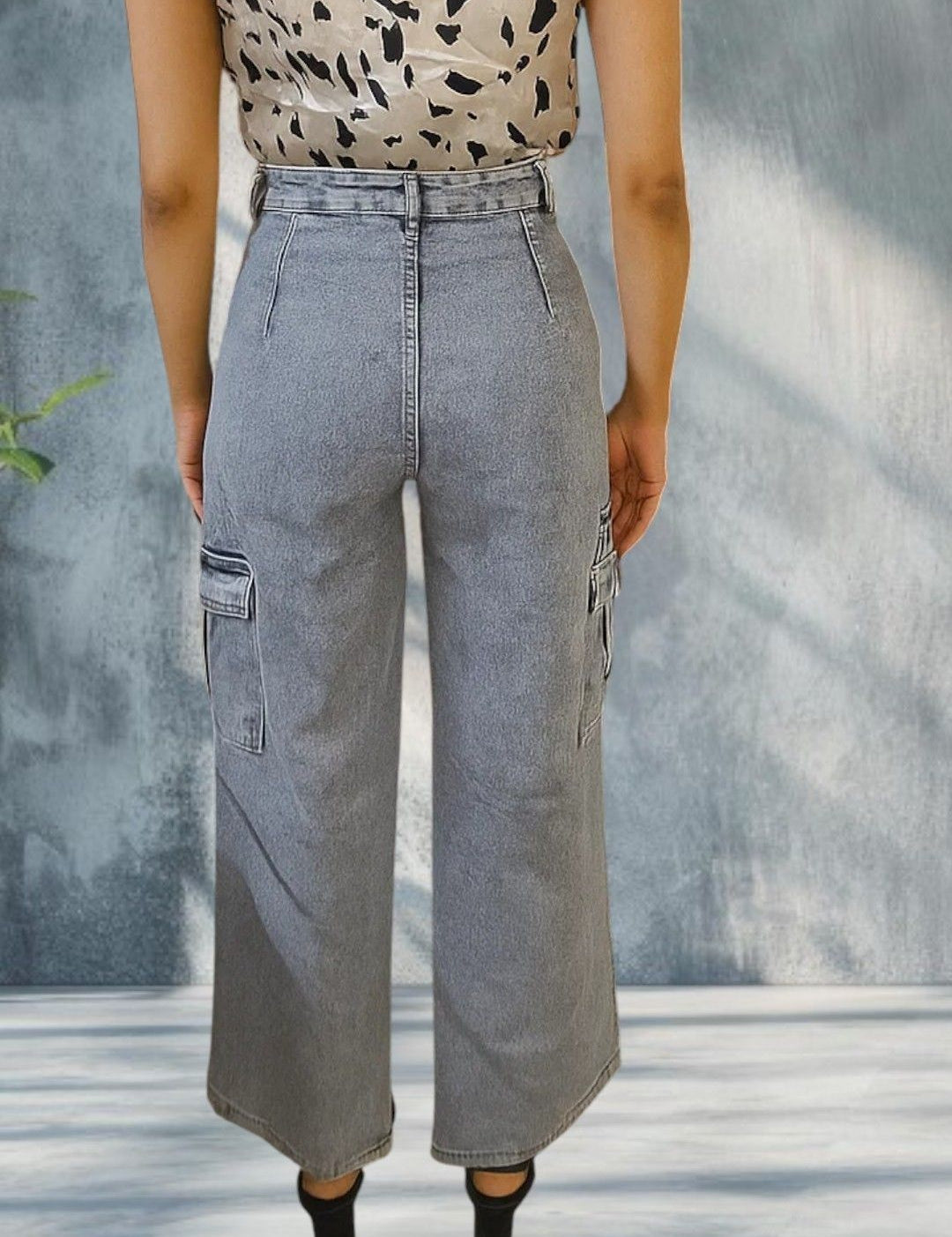 Kotty Women Regular Fit High-Rise Stretchable Cargo Jeans