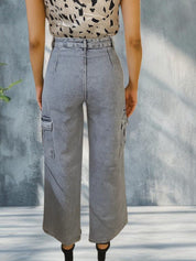 Kotty Women Regular Fit High-Rise Stretchable Cargo Jeans