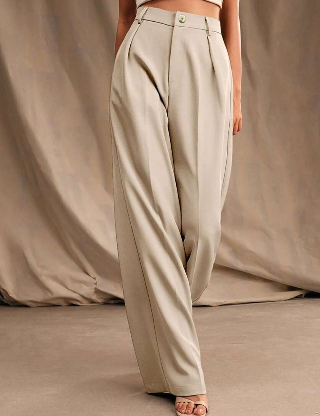 Kotty Women Relaxed Loose Fit High-Rise Formal Trousers