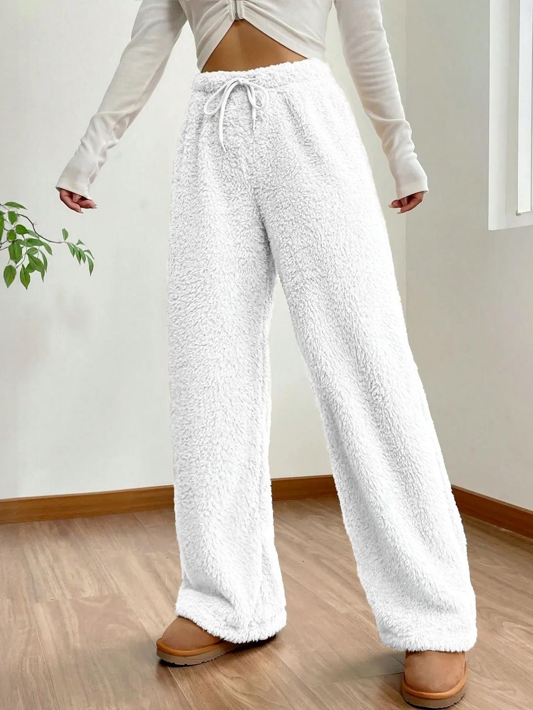 Kotty Women High-Rise Faux Fur Easy Wash Wide Leg Trousers