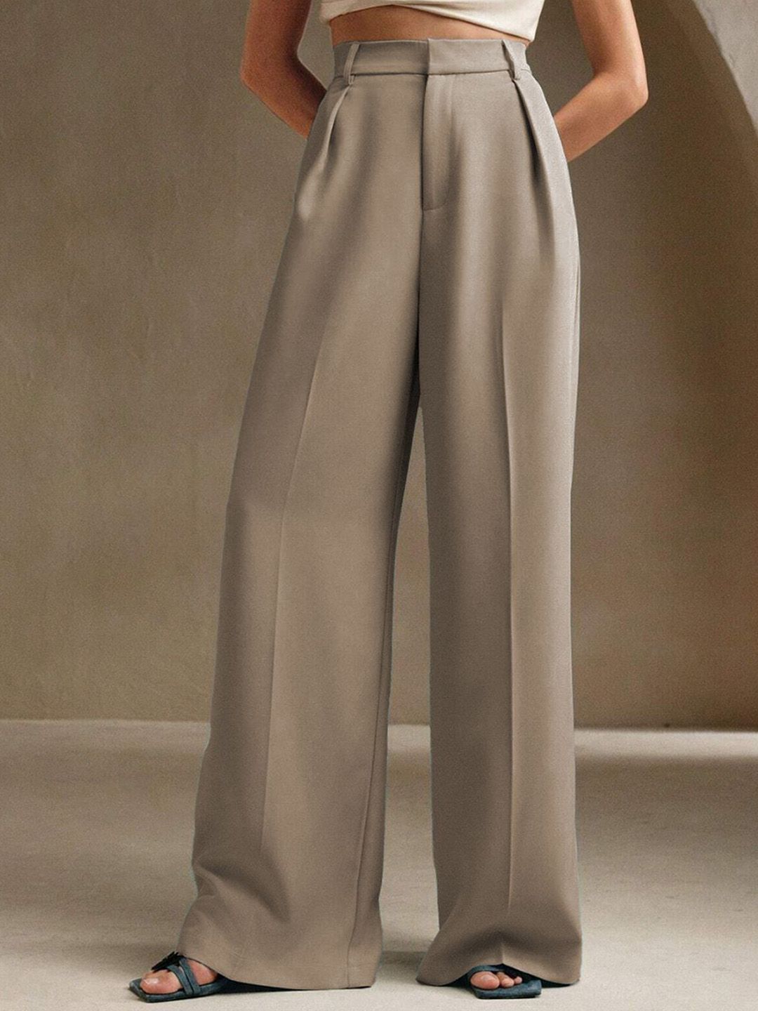 Kotty Women Relaxed Fit High-Rise Trousers