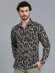Kotty Men Spread Collar Abstract Printed Cotton Casual Shirt